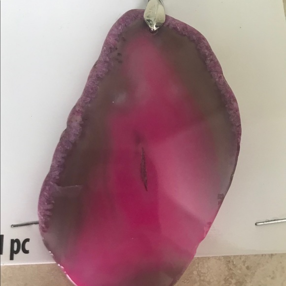 💕Pink Agate Sliced Pendant💕 - Picture 3 of 7